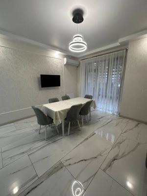 Apartment for sale in a new building, 3 room(s), 84 m²