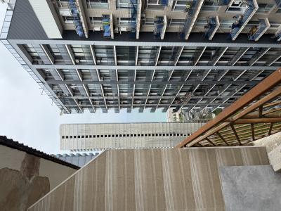Apartment for sale in a new building, 2 room(s), 405 m²